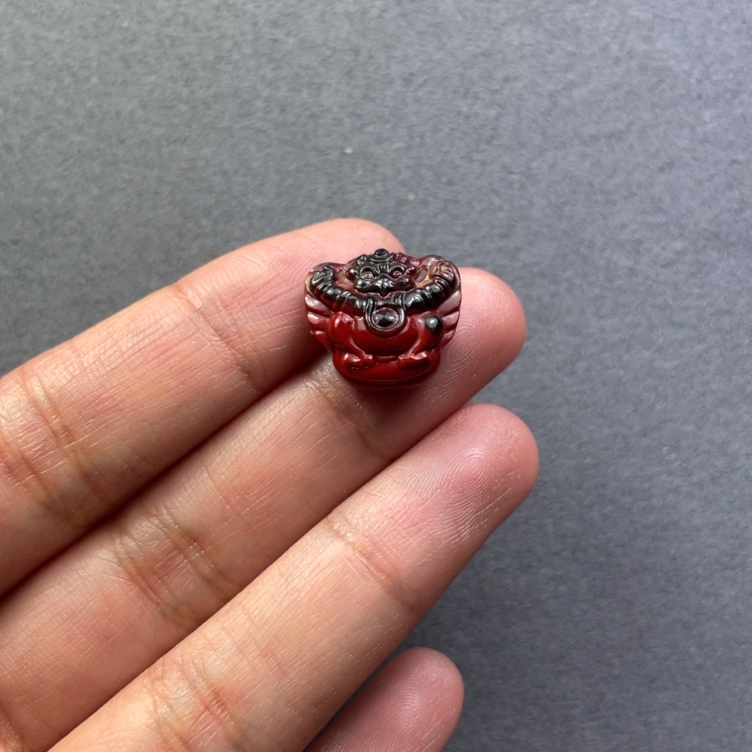 南红玛瑙未镶嵌配饰大鹏鸟