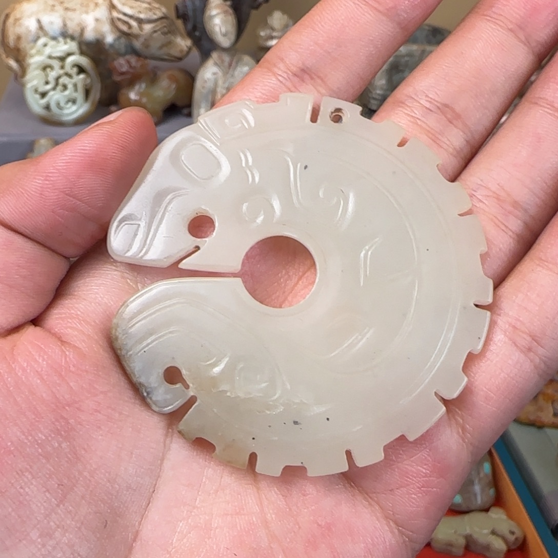 和田玉未镶嵌挂件