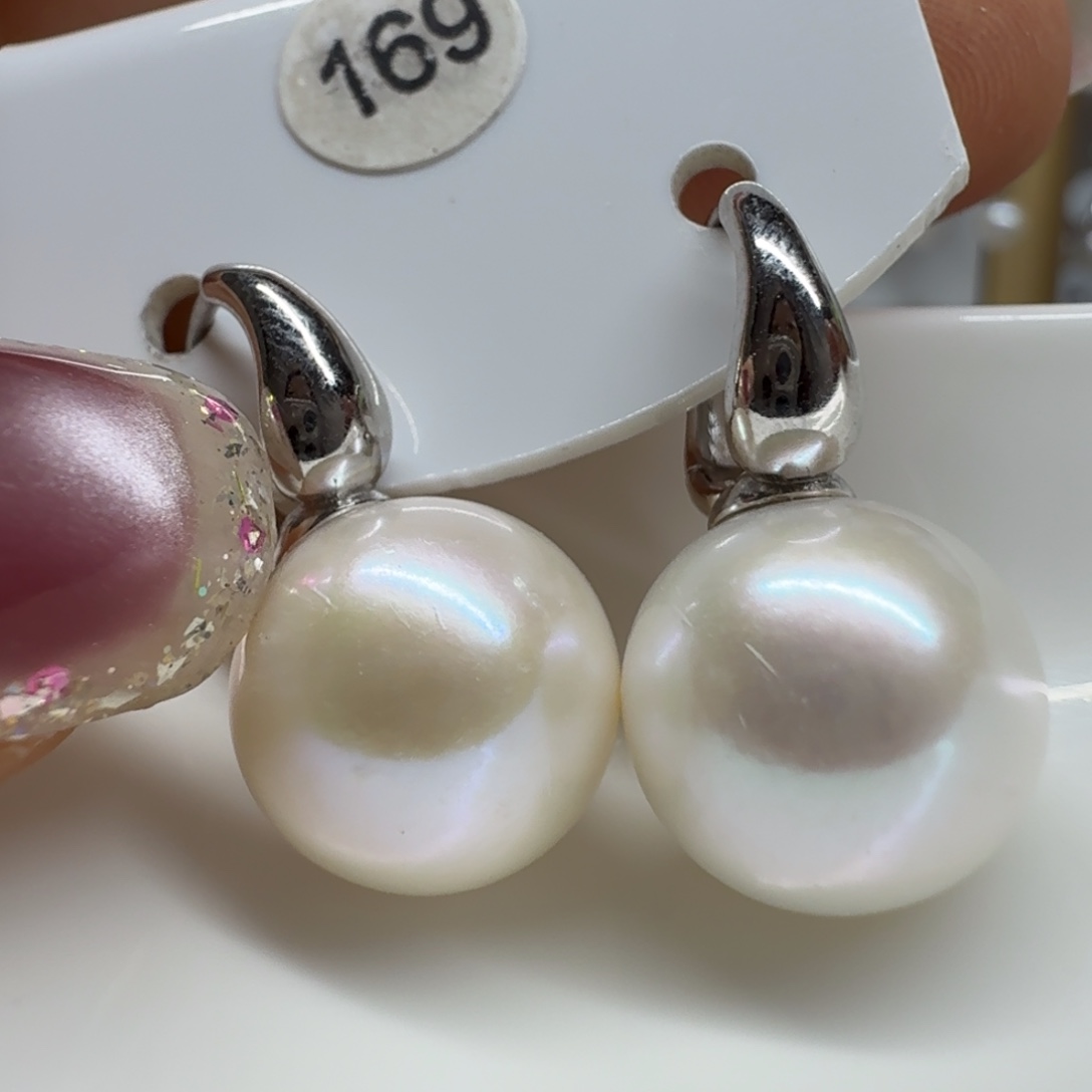 琳***儿银S925镶嵌淡水珍珠耳饰珍珠