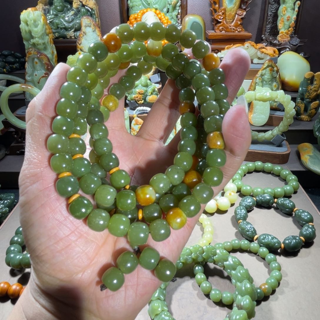 透闪石质玉108卡9✖️10未镶嵌