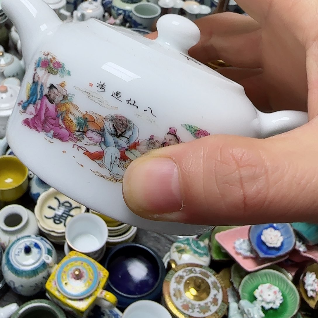 摆件瓷器的工艺技术水平