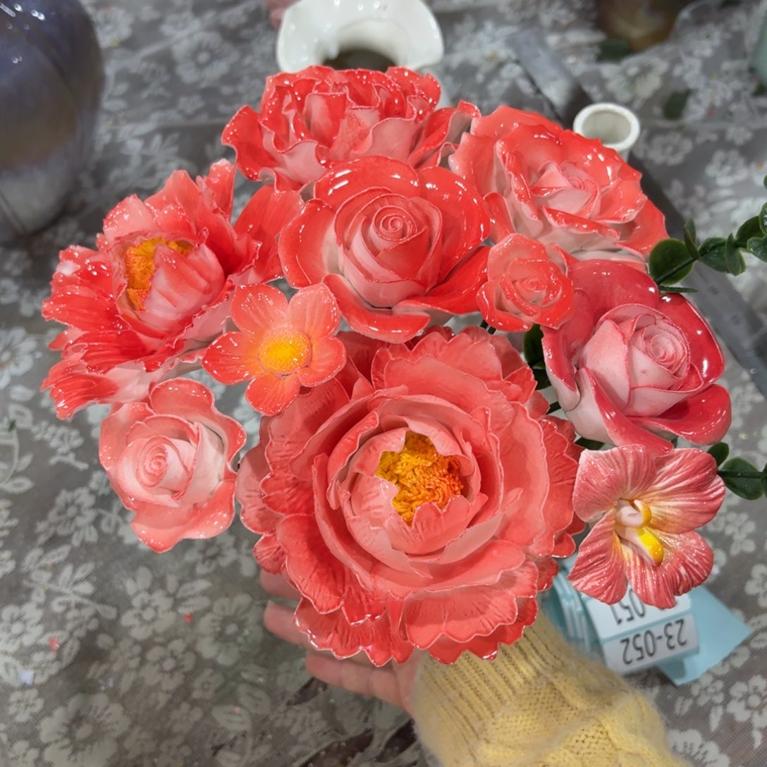 2347 陶瓷花拍满20元发货，退款拉黑