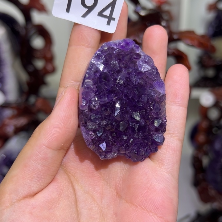 水晶未镶嵌大型摆件（非配饰）