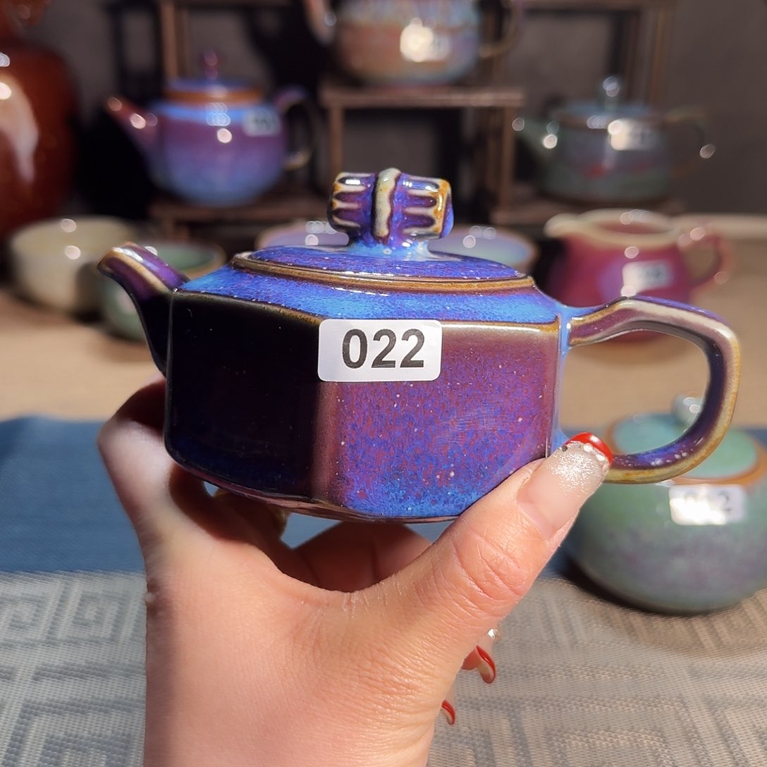 钧瓷，1111111111…………钧瓷……