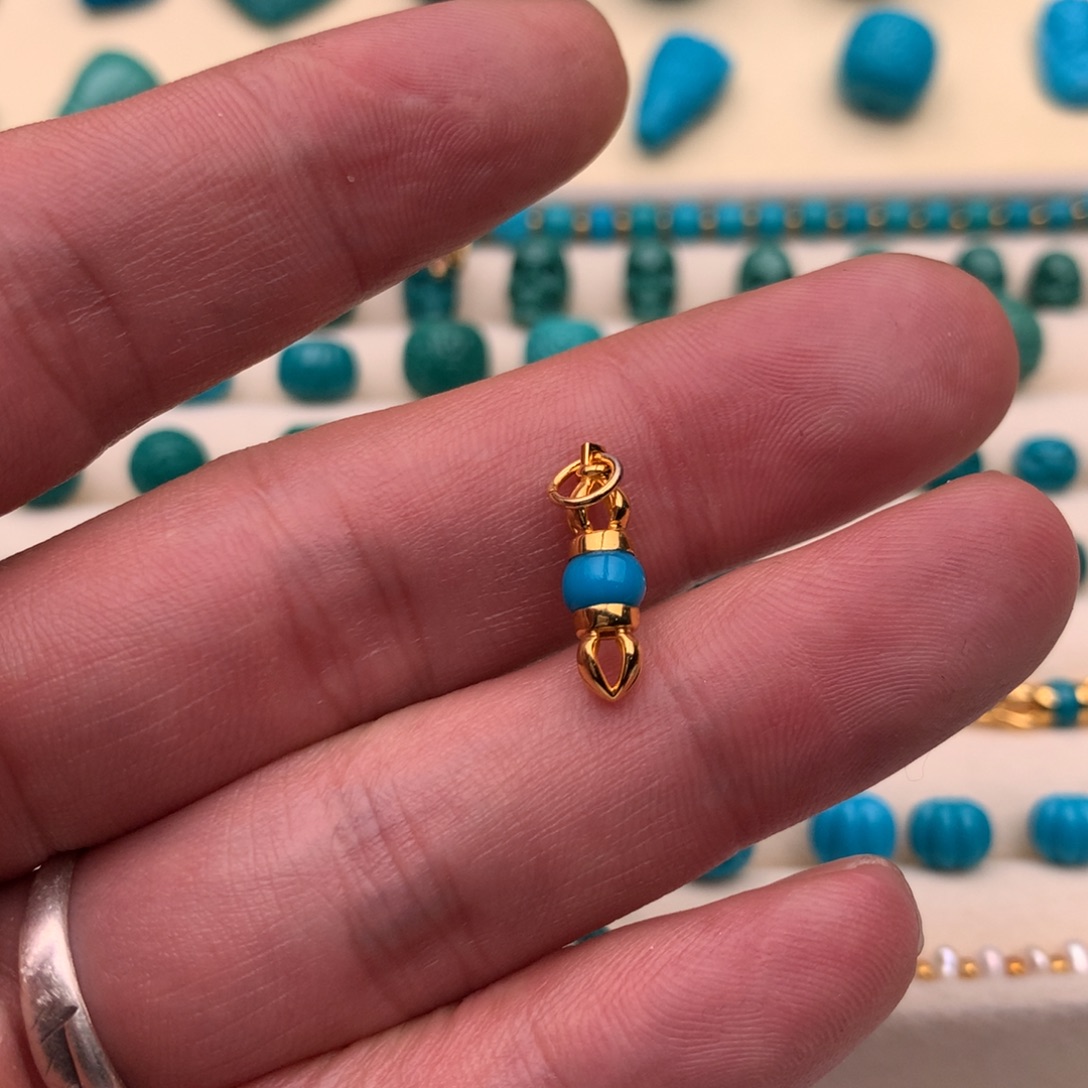 绿松石18K金镶嵌珠宝奇石