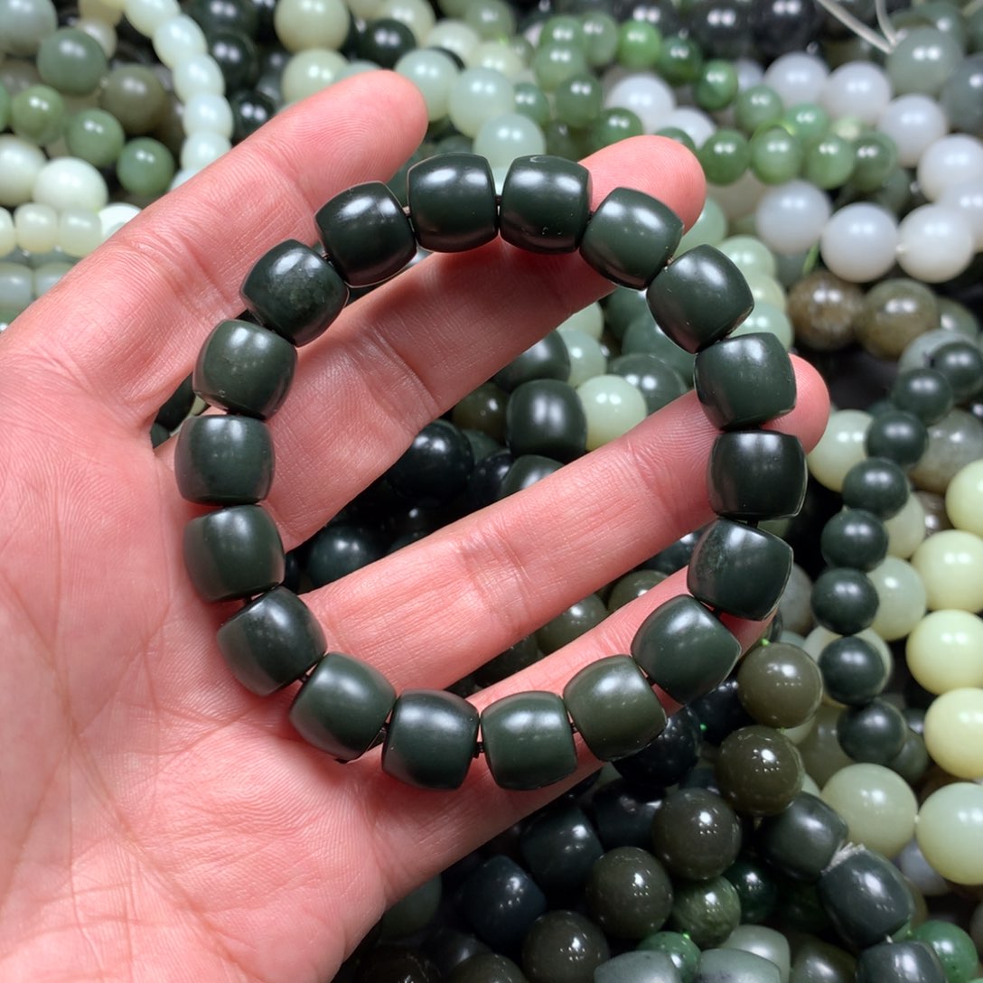 和田玉手链未镶嵌