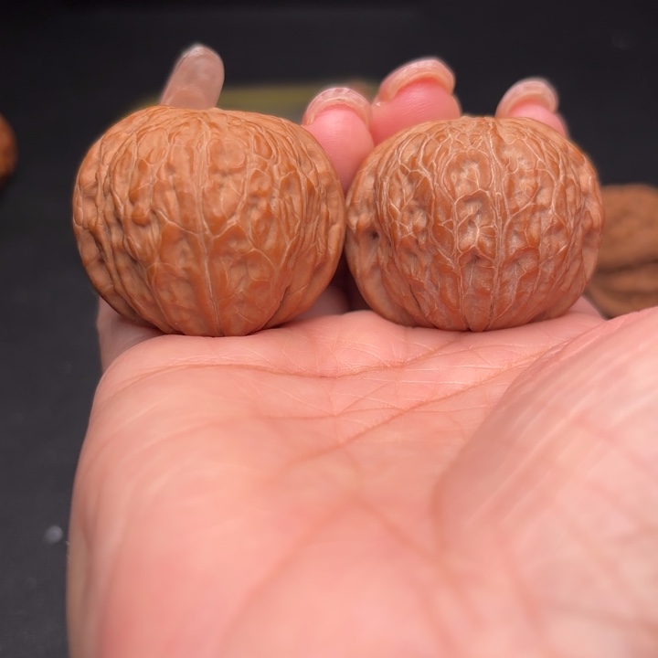 吊坠桃核38铁锤狮子头