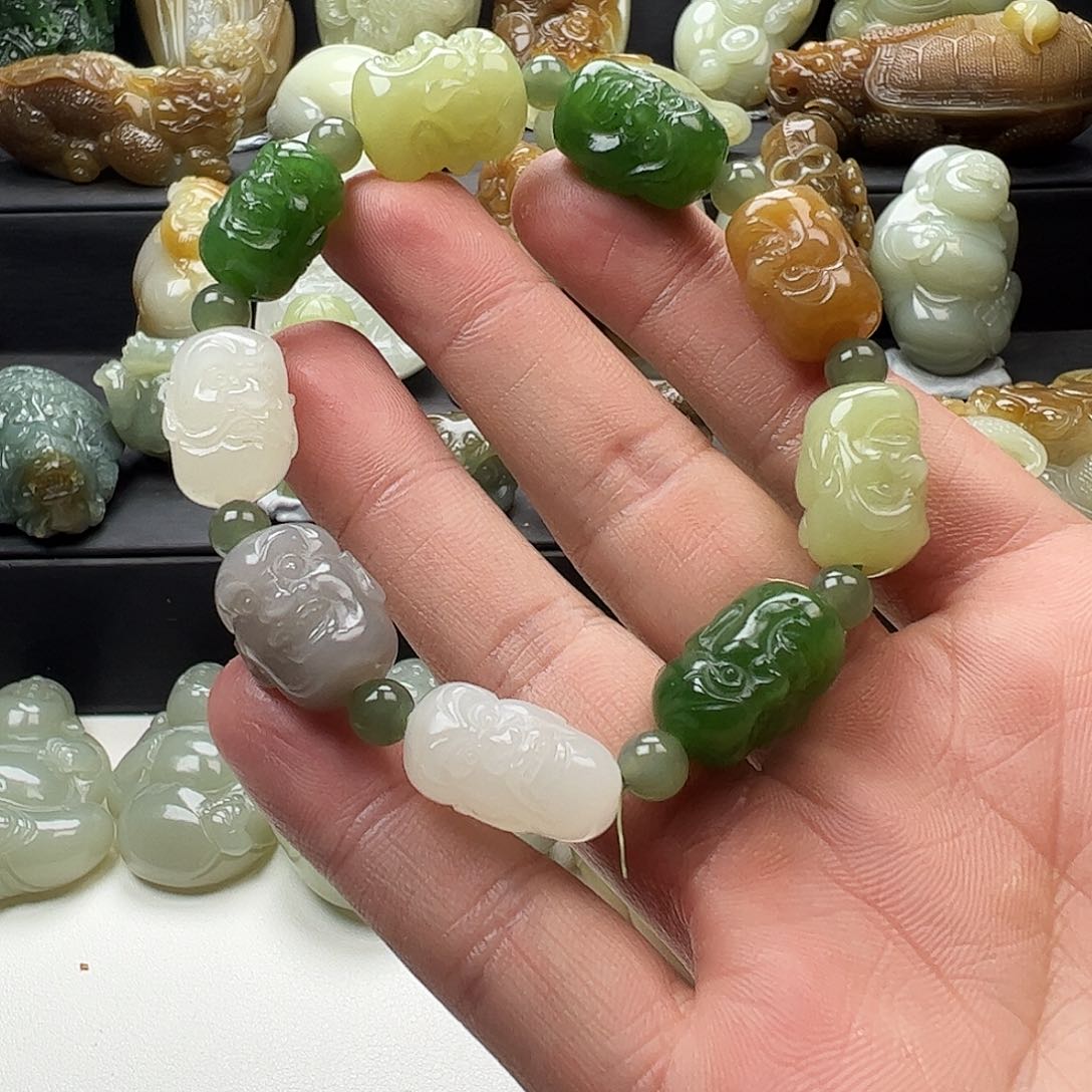 未镶嵌和田玉手链新*