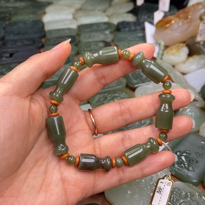 和田玉未镶嵌手链