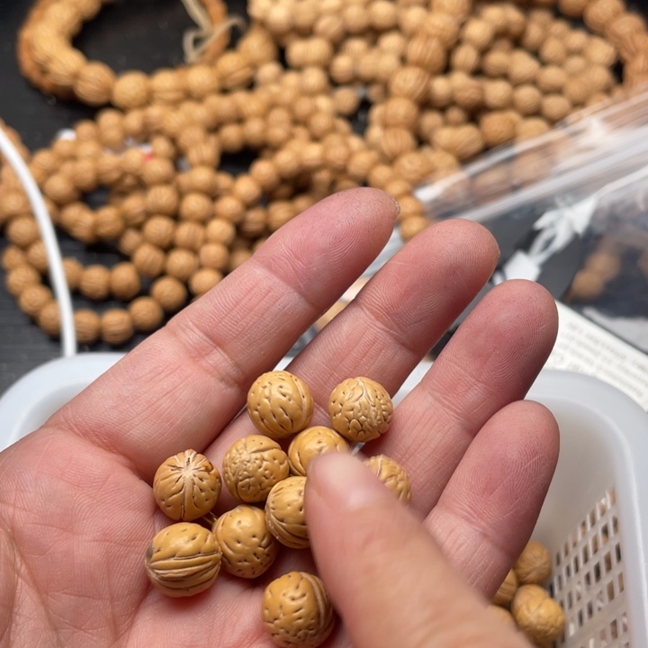 爱***徒核桃私人定制不退不换120饿