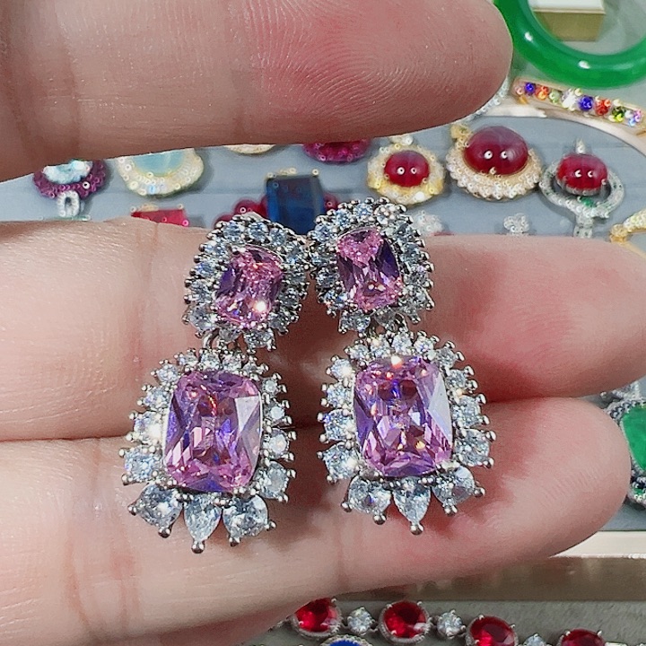 非金属红色蓝色满镶嵌大宝贝