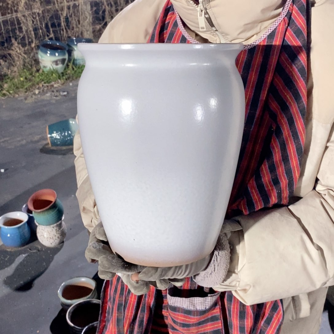 红陶口20高28～～～