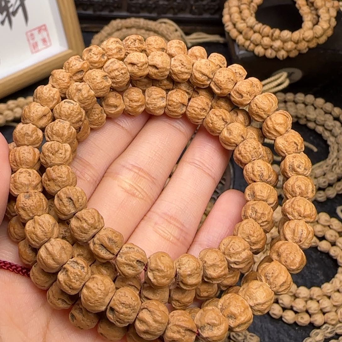 柏香籽/百香籽吊坠田****y