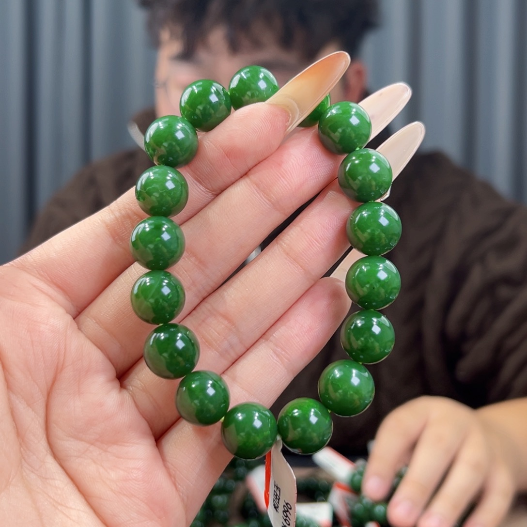 和田玉未镶嵌手串天然和田玉俄碧菠菜绿手串12