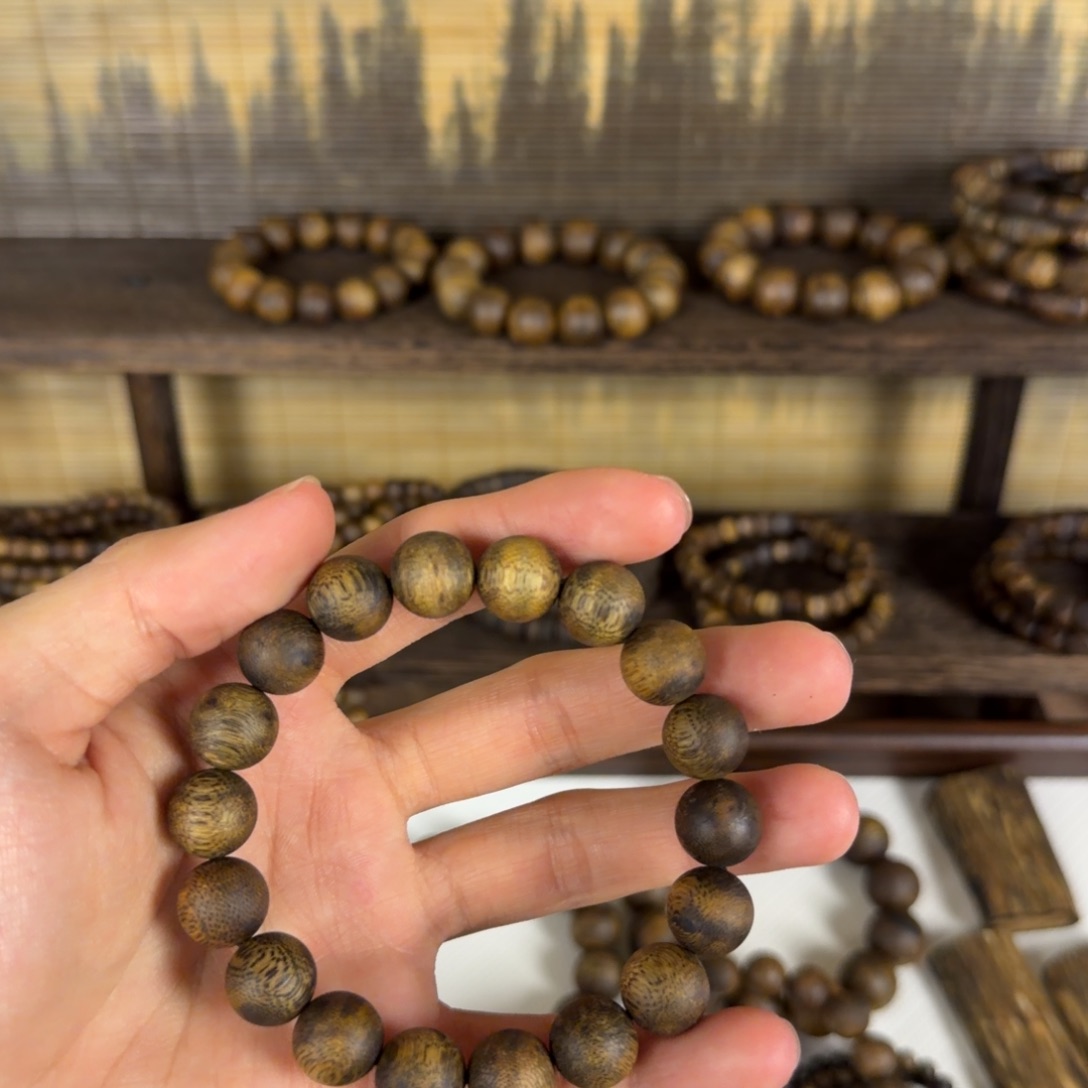 手串沉香圆珠12mm10g