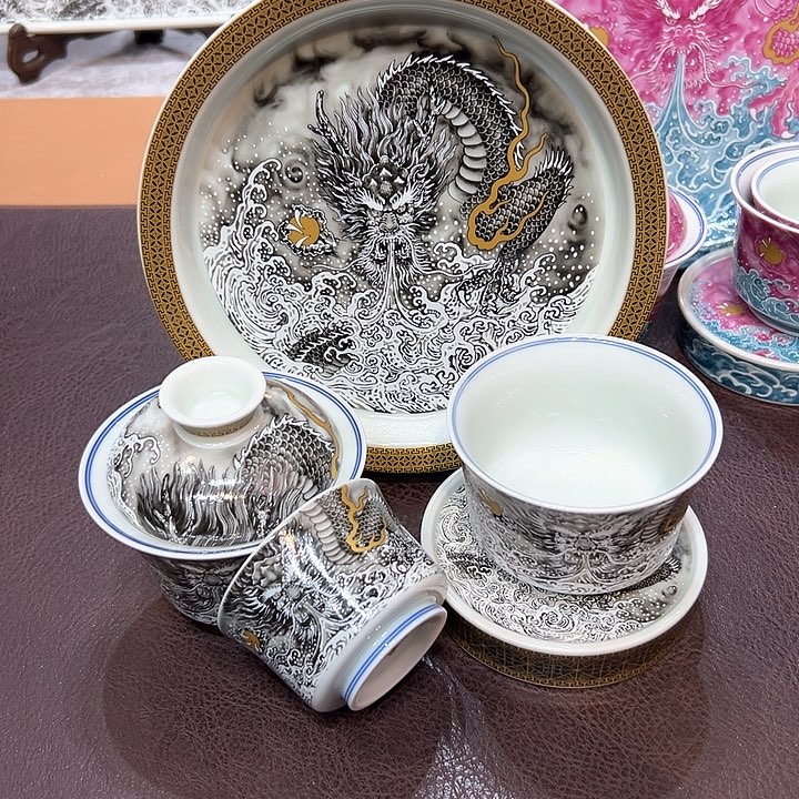 摆件景德镇陶瓷艺术