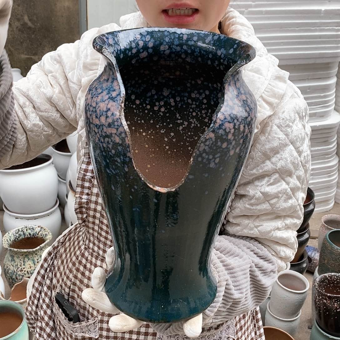 紫砂花盆瑕疵口16高30