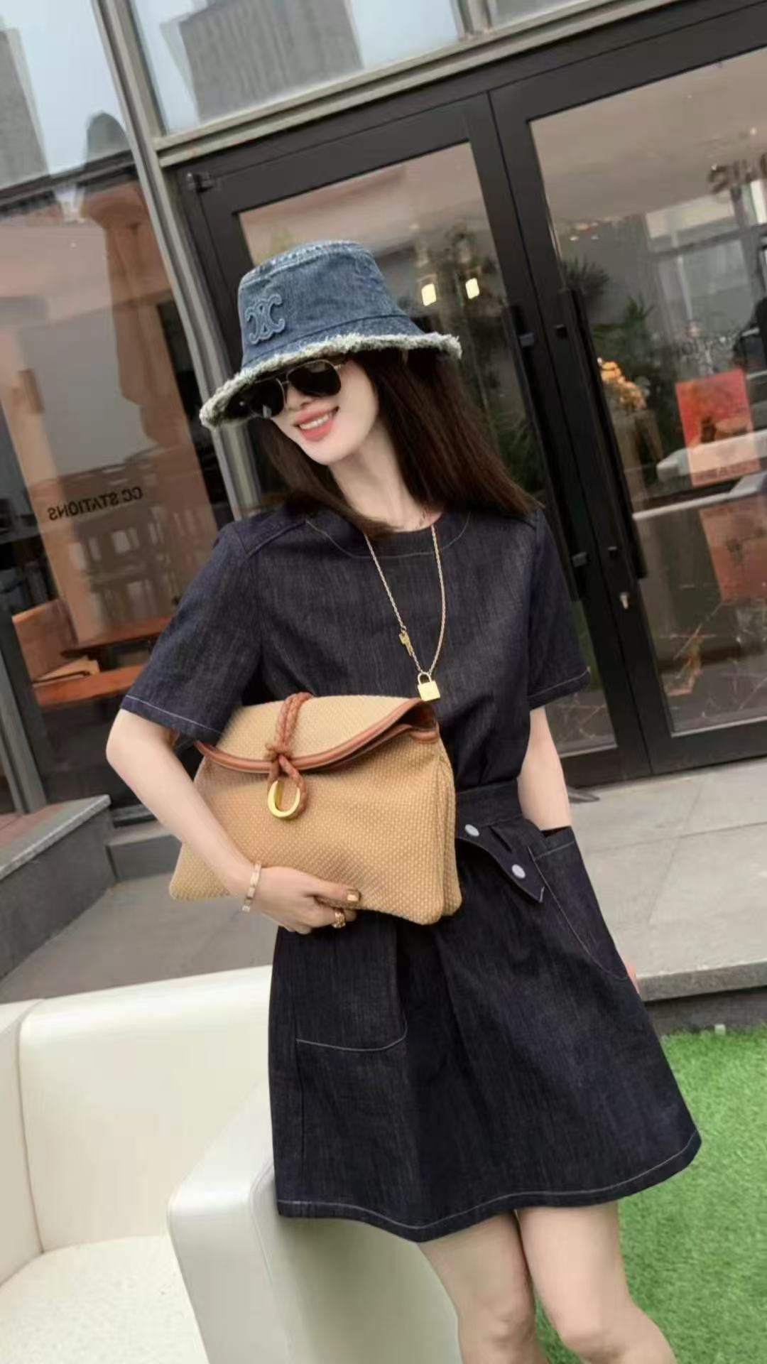 欧洲站2025夏季圆领侧口袋明线显瘦休闲宽松短袖牛仔连衣裙