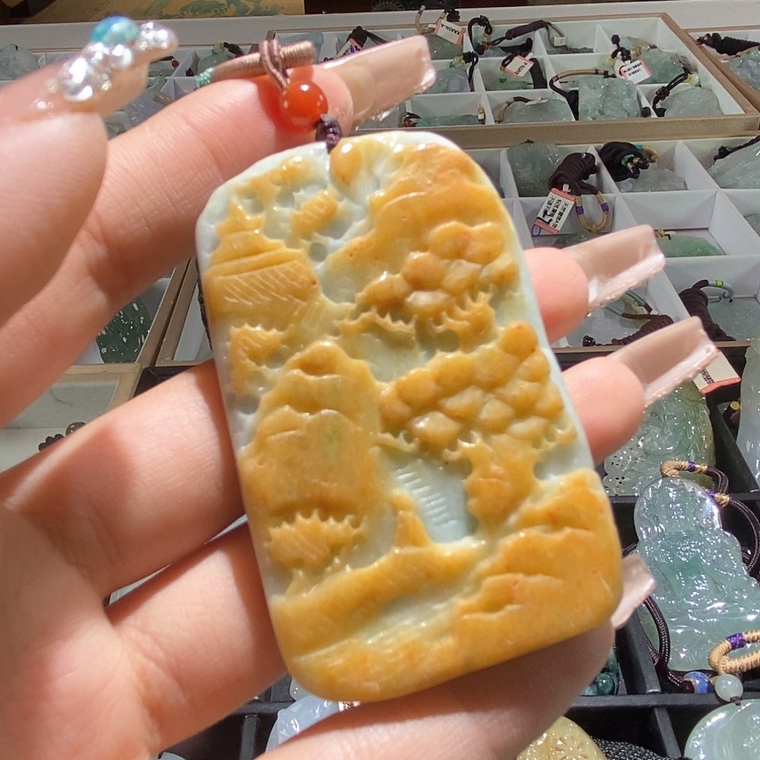 翡翠颈饰未镶嵌天然