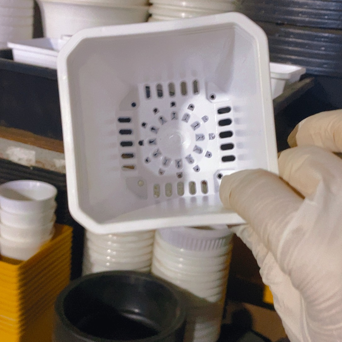 塑料新9公分白方盆20个