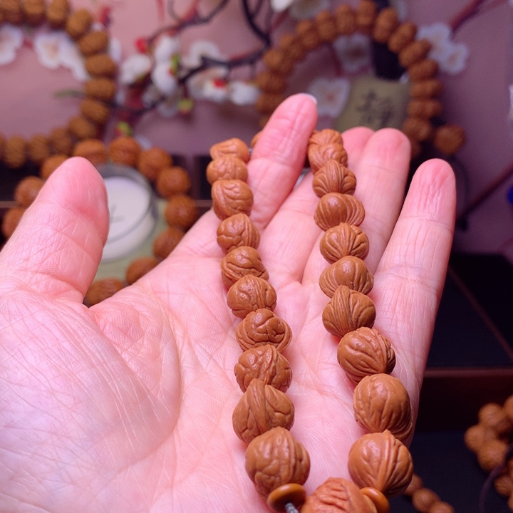 桃核手串龙纹桃核5