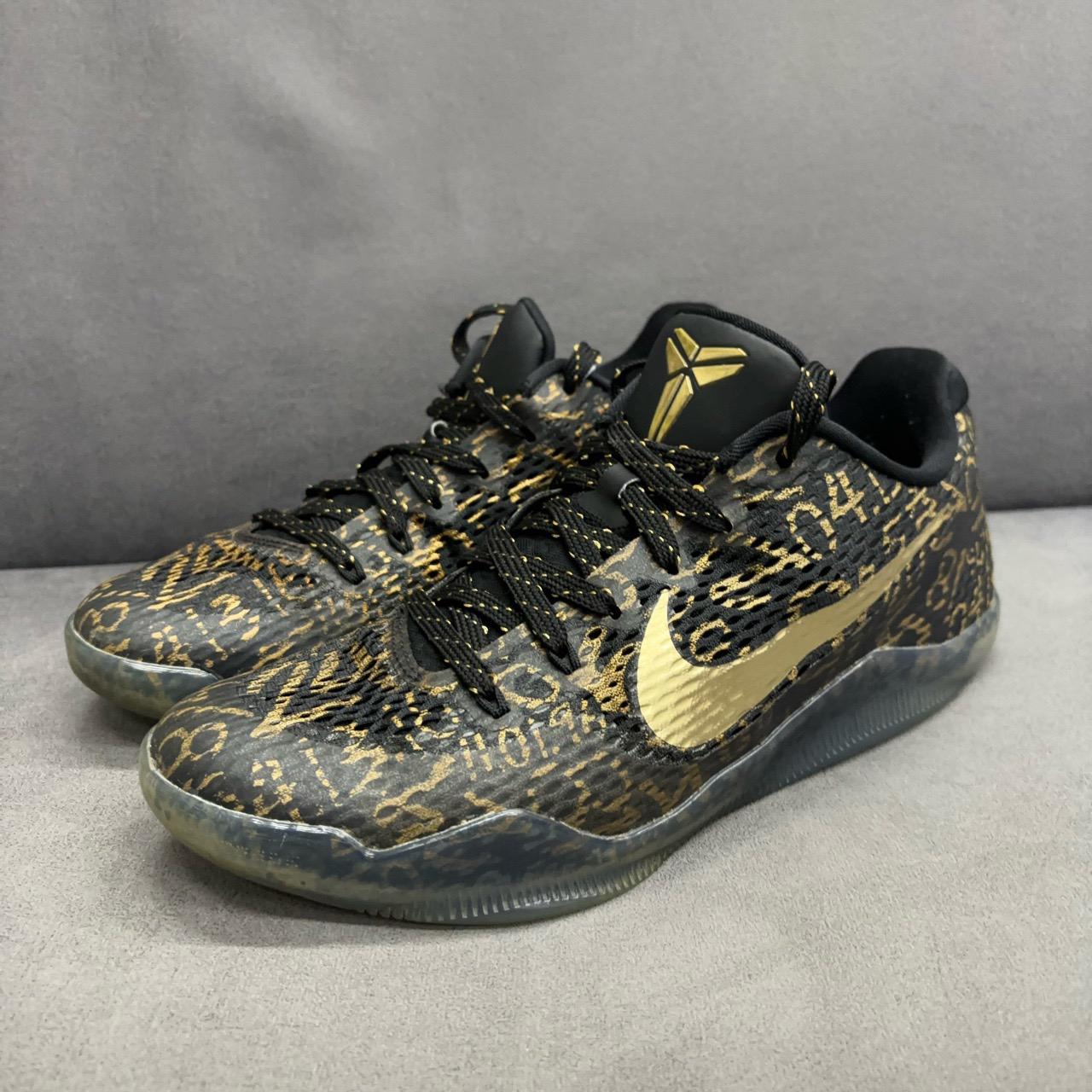 42码/科比11 黑金/D578 95/篮球鞋/无原盒