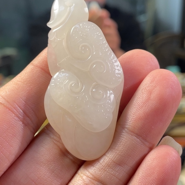 颈饰未镶嵌和田玉