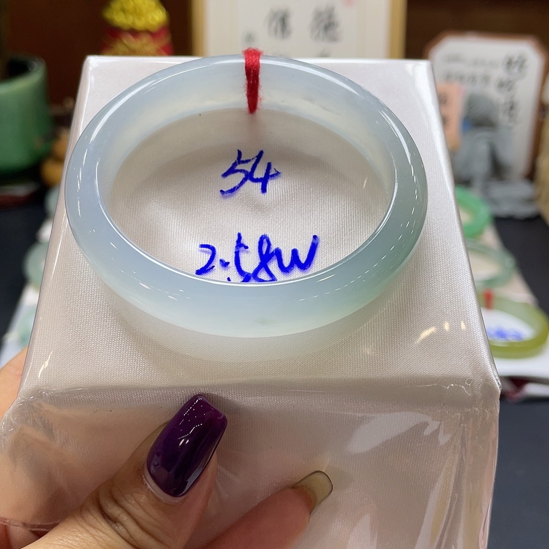 翡翠未镶嵌手镯30 号链接