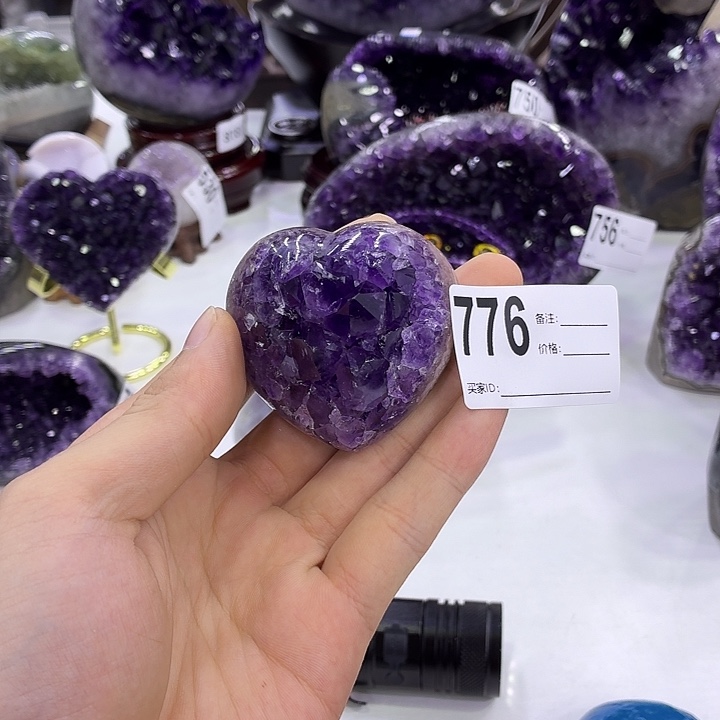 未镶嵌水晶大型摆件（非配饰）