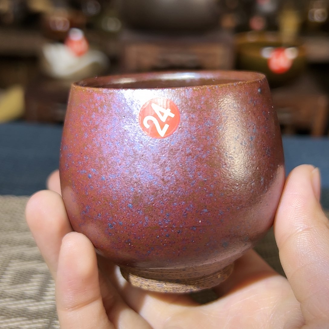 纯手工制作的紫金色