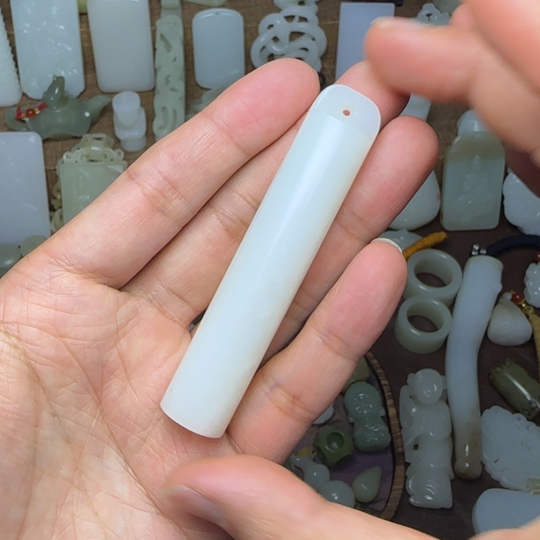 和田玉挂件未镶嵌翎管