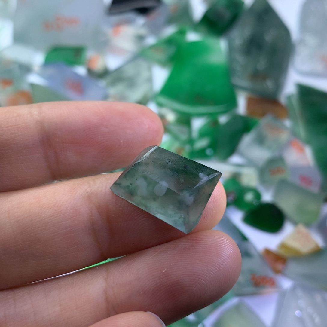 定制翡翠未镶嵌天然翡翠