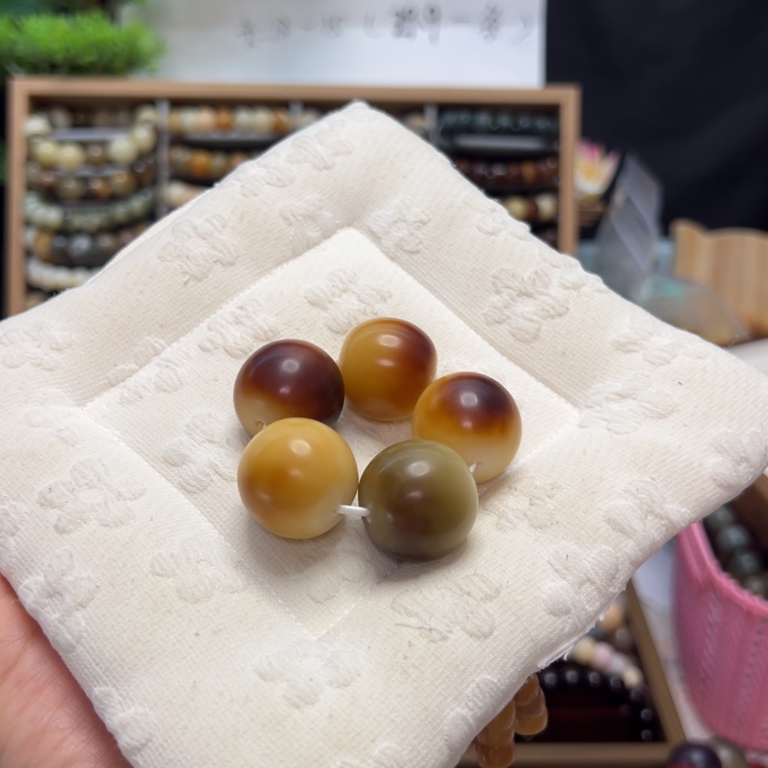 菩提根/象牙果手串卡22苹果干磨手捻瑕疵