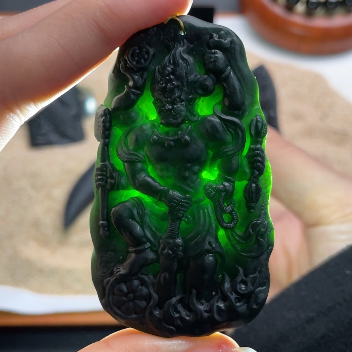 【闪购商品】定制翡翠未镶嵌墨翠