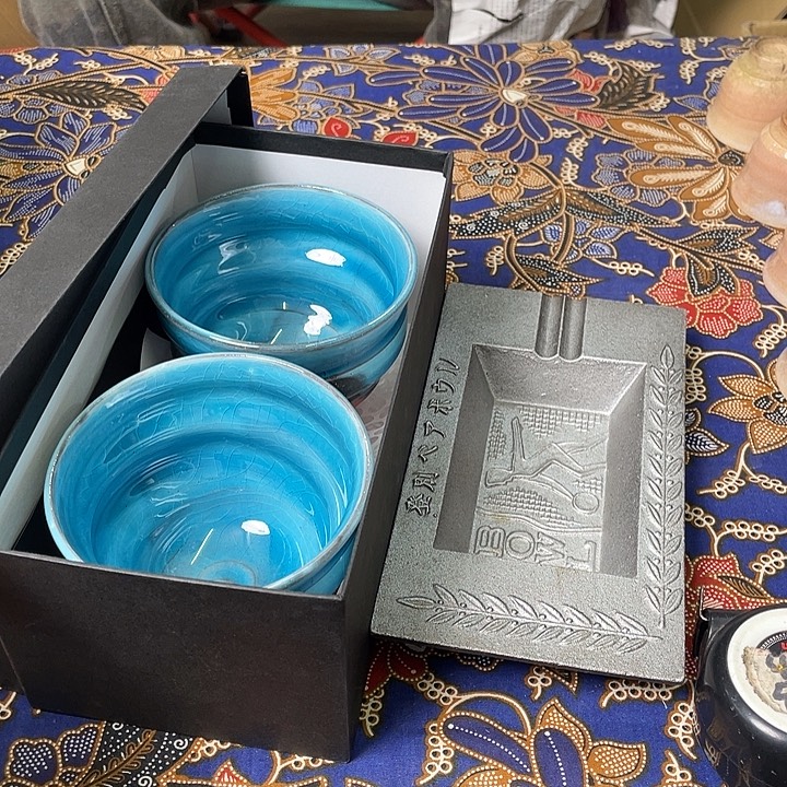 中***∨海外中古一物一件