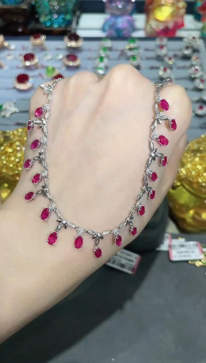 18K金镶嵌天然红宝石项链套链