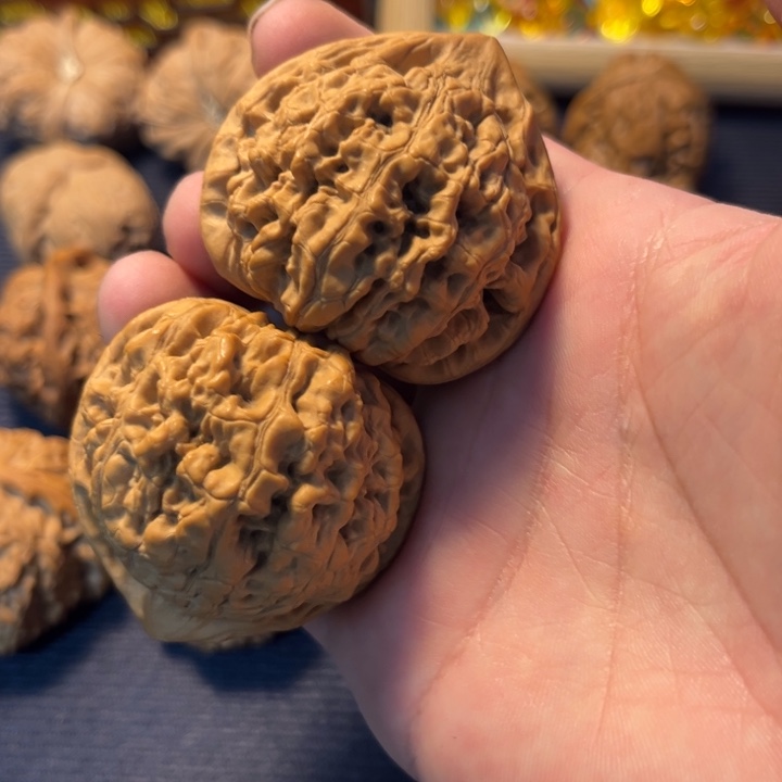 文玩核桃官帽球型