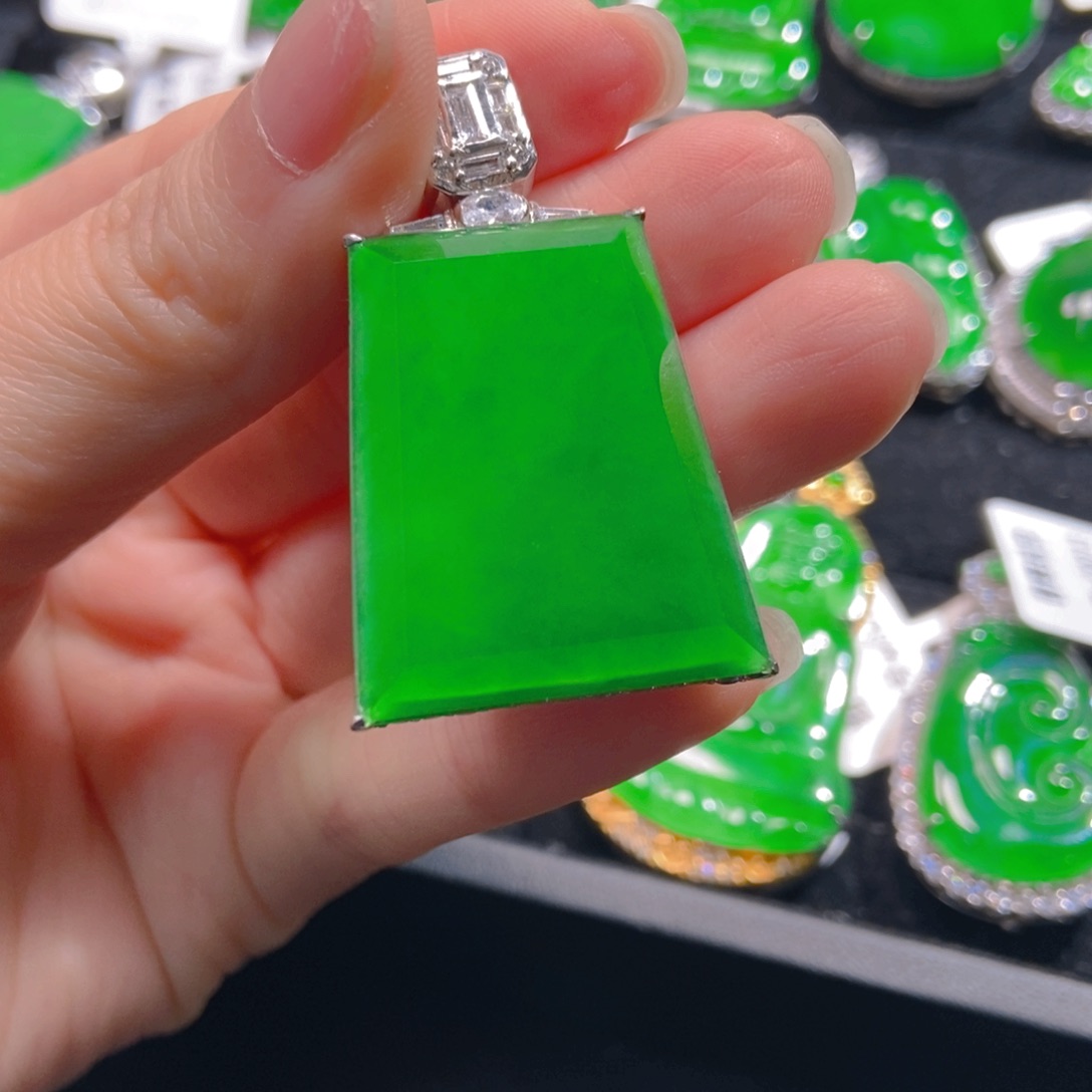 翡翠吊坠(不含链)银S925镶嵌