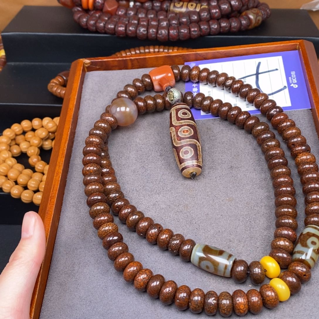 星月菩提吊坠森**?星月