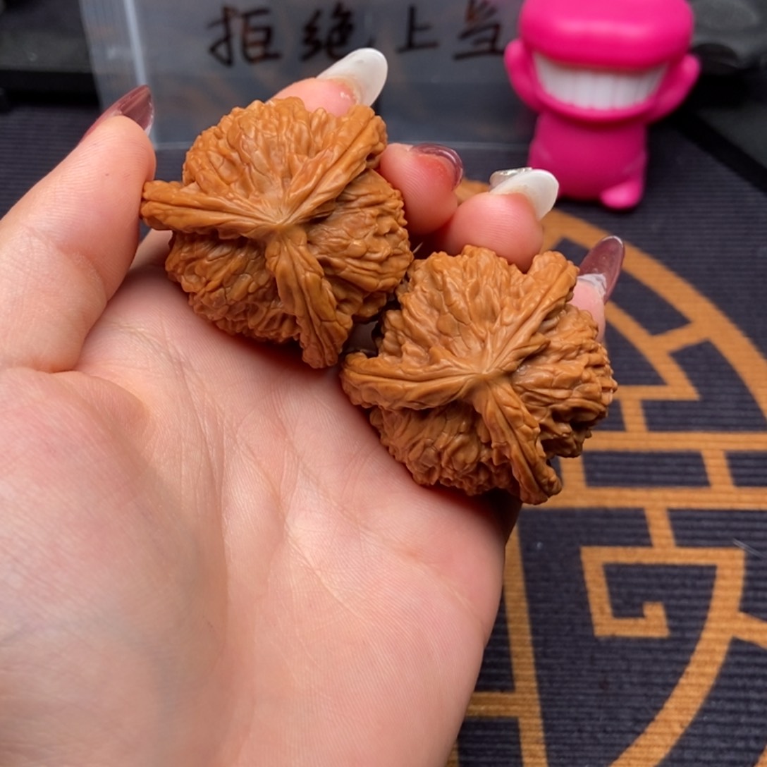 文玩核桃吊坠¹***.白狮