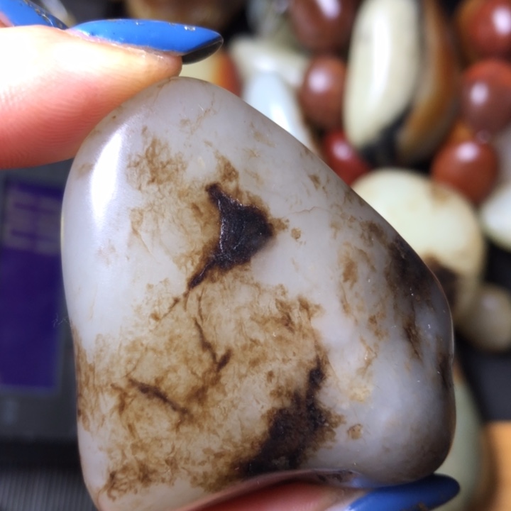 和田玉未镶嵌珠宝奇石