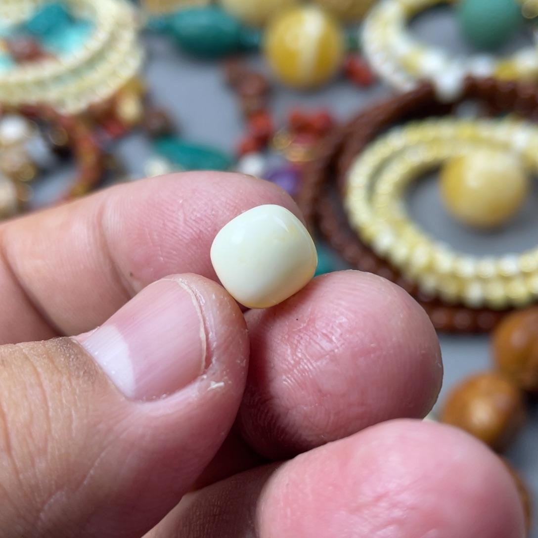 琥珀珠宝奇石未镶嵌125