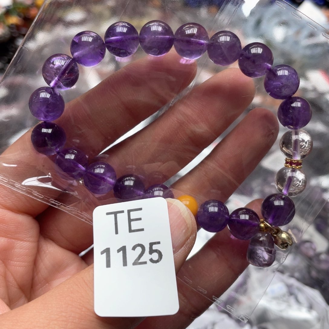 水晶多样性发一只未镶嵌