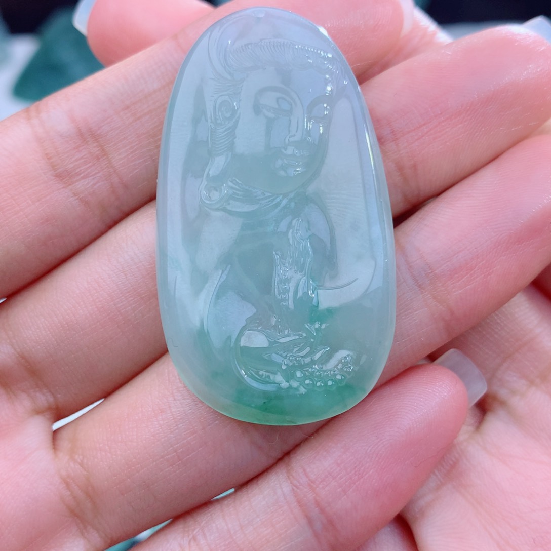 颈饰未镶嵌翡翠业***?