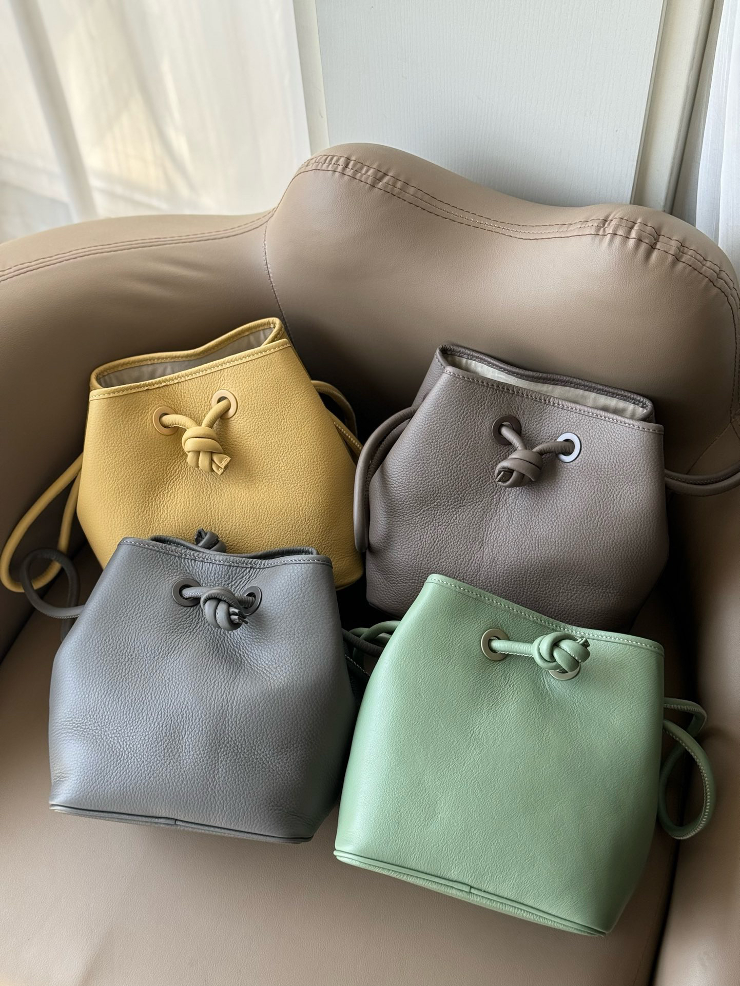 【art家】中号抽绳水桶包衬衫