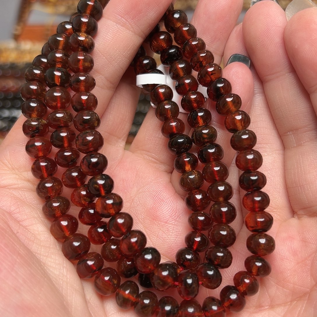 琥珀未镶嵌裸石抚顺琥珀20045七