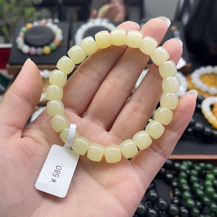 和田玉未镶嵌手链