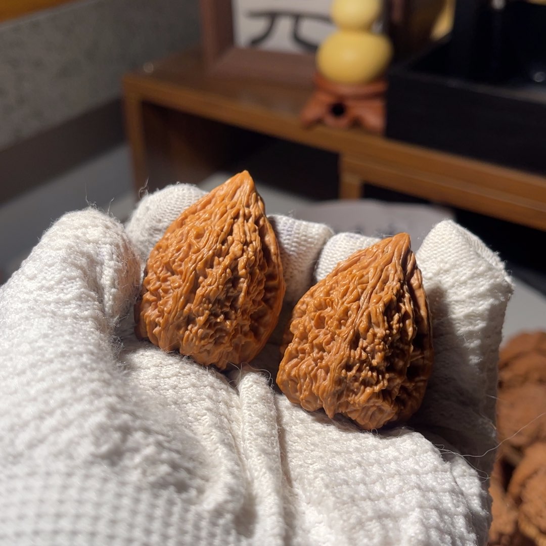 文玩核桃把件我****32 塔尖全品高差，不退不换