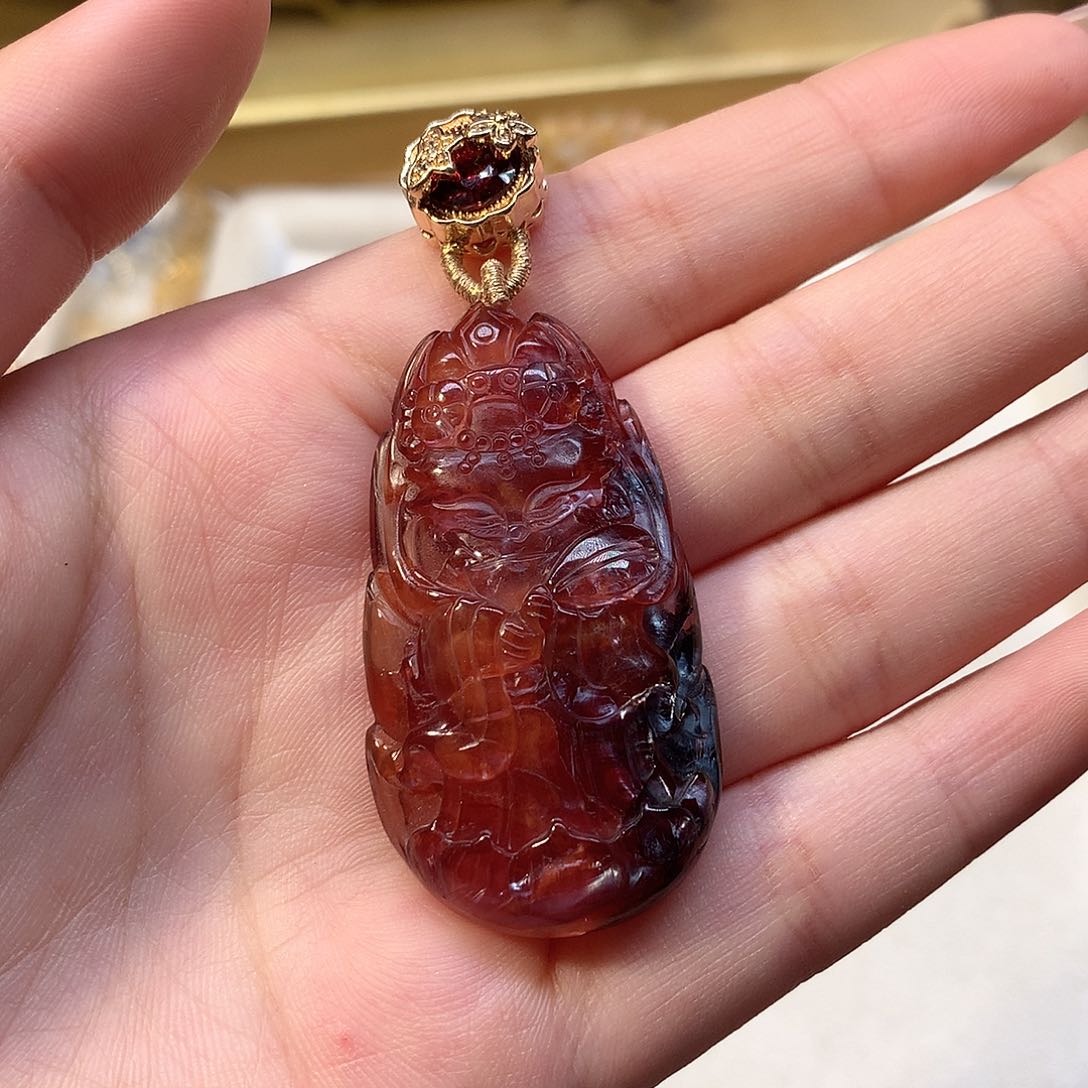 未镶嵌吊坠(赠链)水晶我****睡