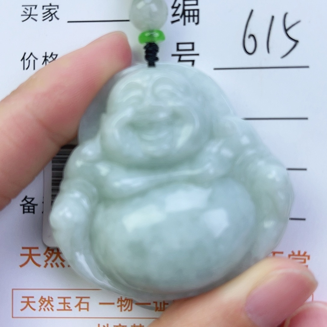 翡翠未镶嵌颈饰佛公